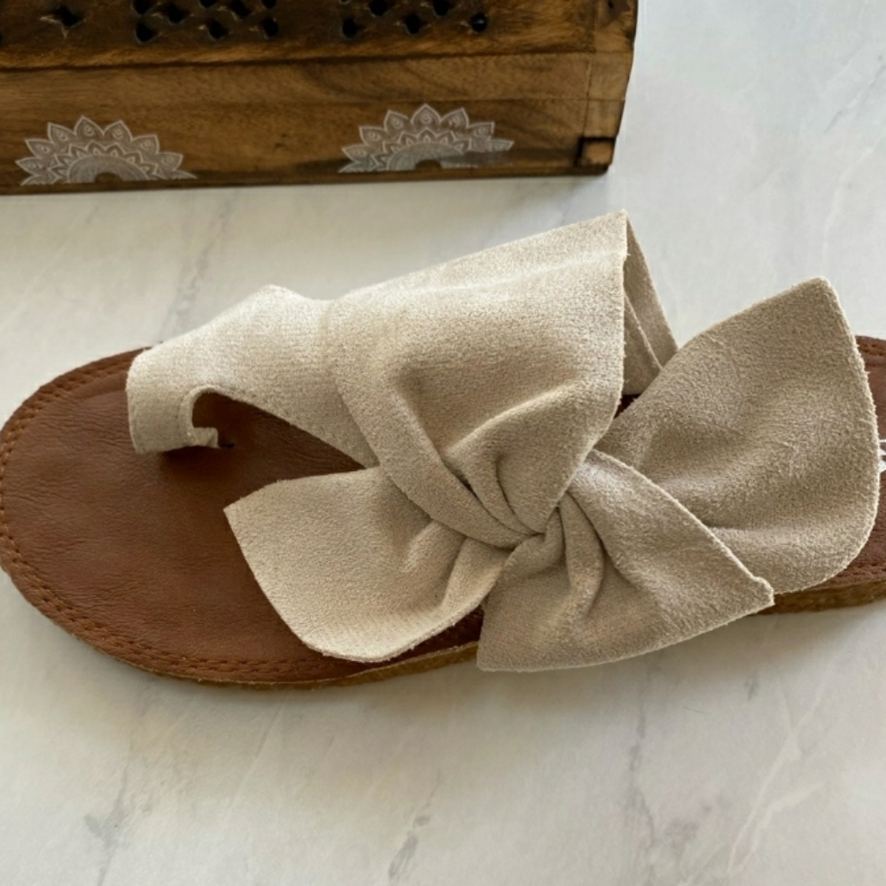 Slip-on Microfiber Suede Fabric Sandal - Picture 4 of 5